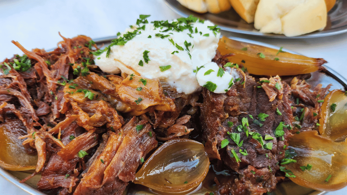 Chef Gordon Ramsay Roast Beef with Caramelised Onion Gravy Recipe